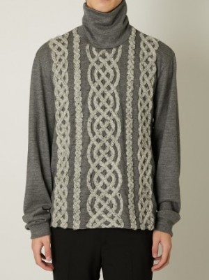 TAAKK(ターク) CABLE EMBROIDERY KNIT  / GRAY